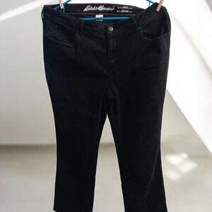 Eddie Bauer Women's Cropped Black Jeans